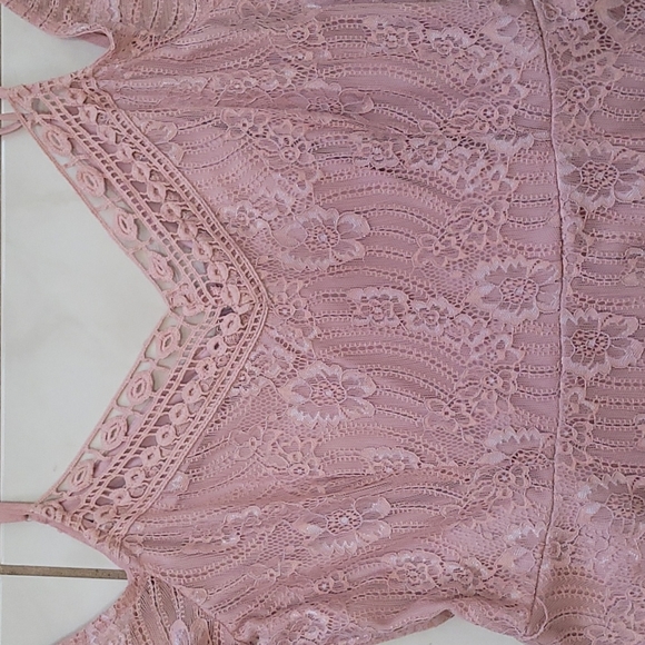 NEW-City Triangle Dress Midi A-line Cold Shoulder - Picture 3 of 8